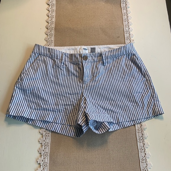 Striped Old Navy Shorts - Picture 1 of 4